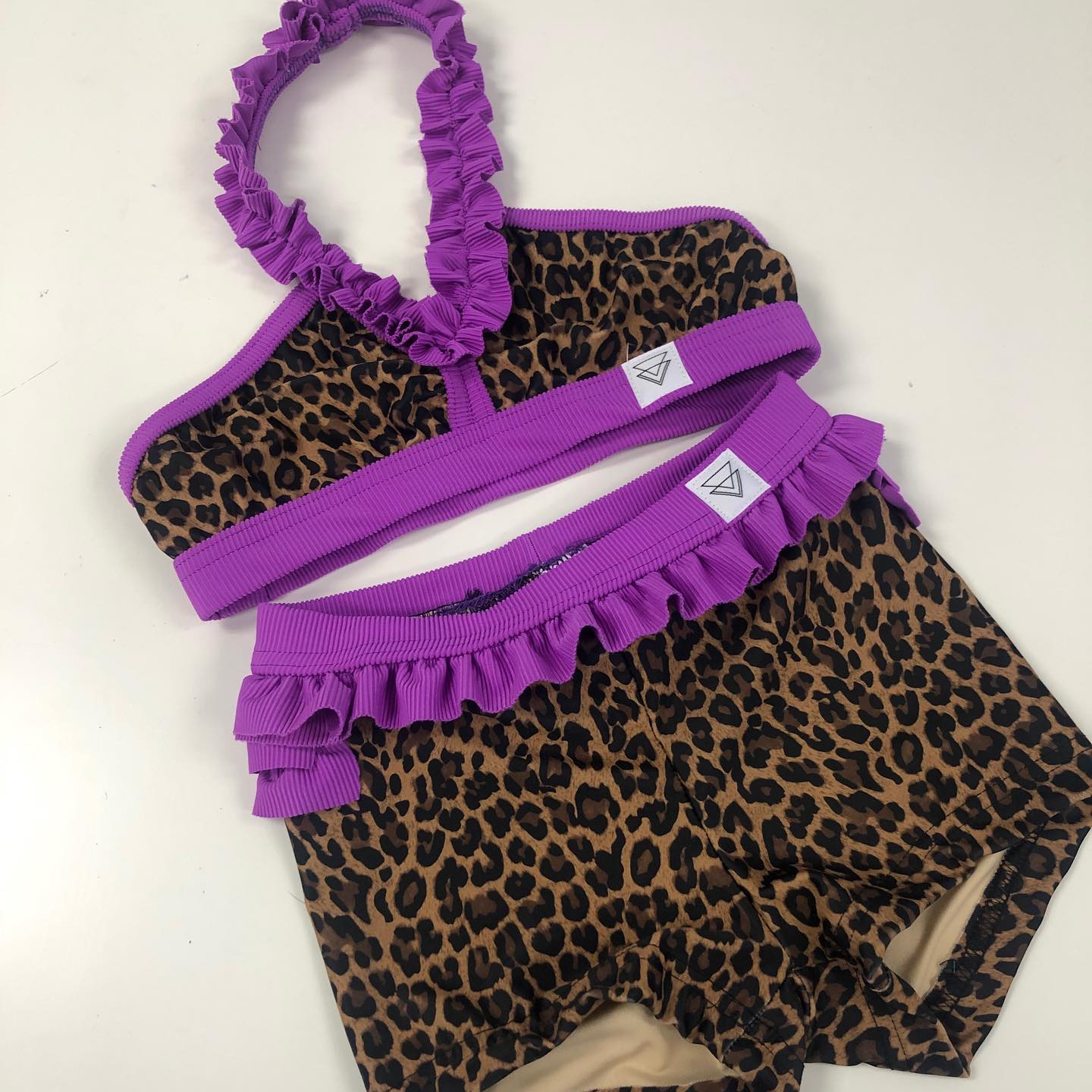 lildivasdancewear