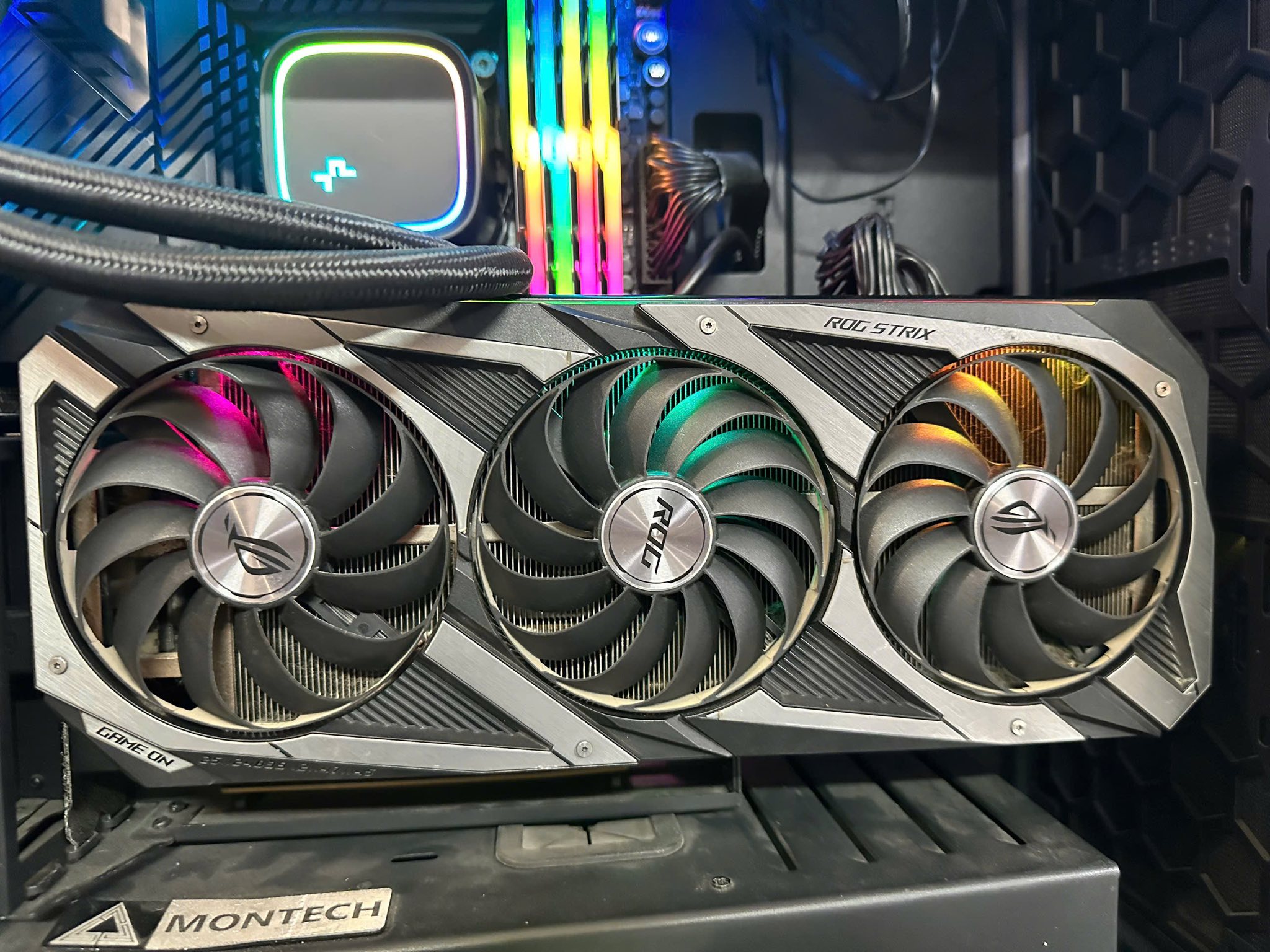 Chợ PC All in One | 3070 rog , chiến game full load 7x độ , zin 100% ...