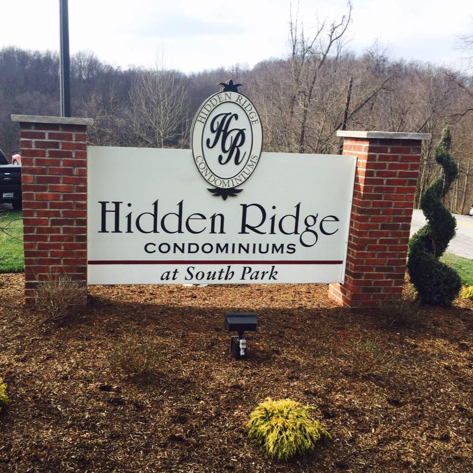 Hidden Ridge Condominiums | South Park PA