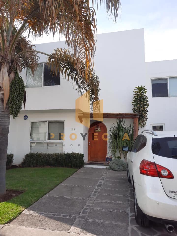 Se vende casa en Bosques Tres... - PI Proyecta Inmobiliaria | Facebook