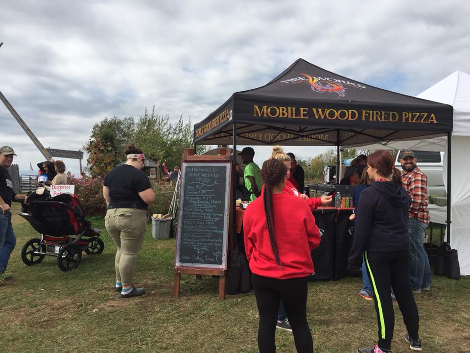 Fireworks Mobile Wood Fired Pizza | Turner ME