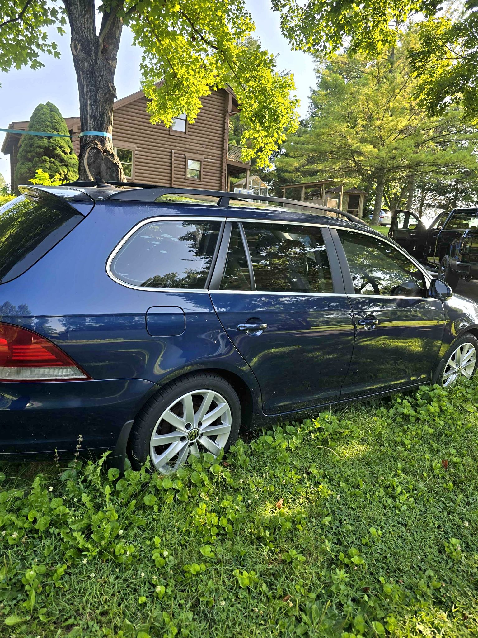 2010 Volkswagen Jetta · 2.0L TDI Sport Wagon 4D