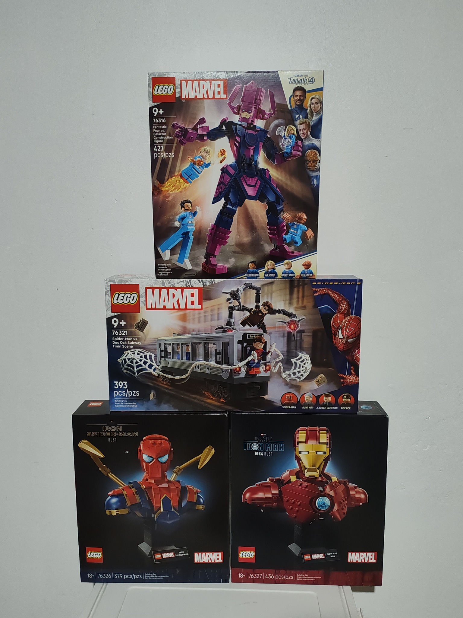 Se venden, nuevos y sellados ₡48000 c/u. Lego #76326 Iron Spider