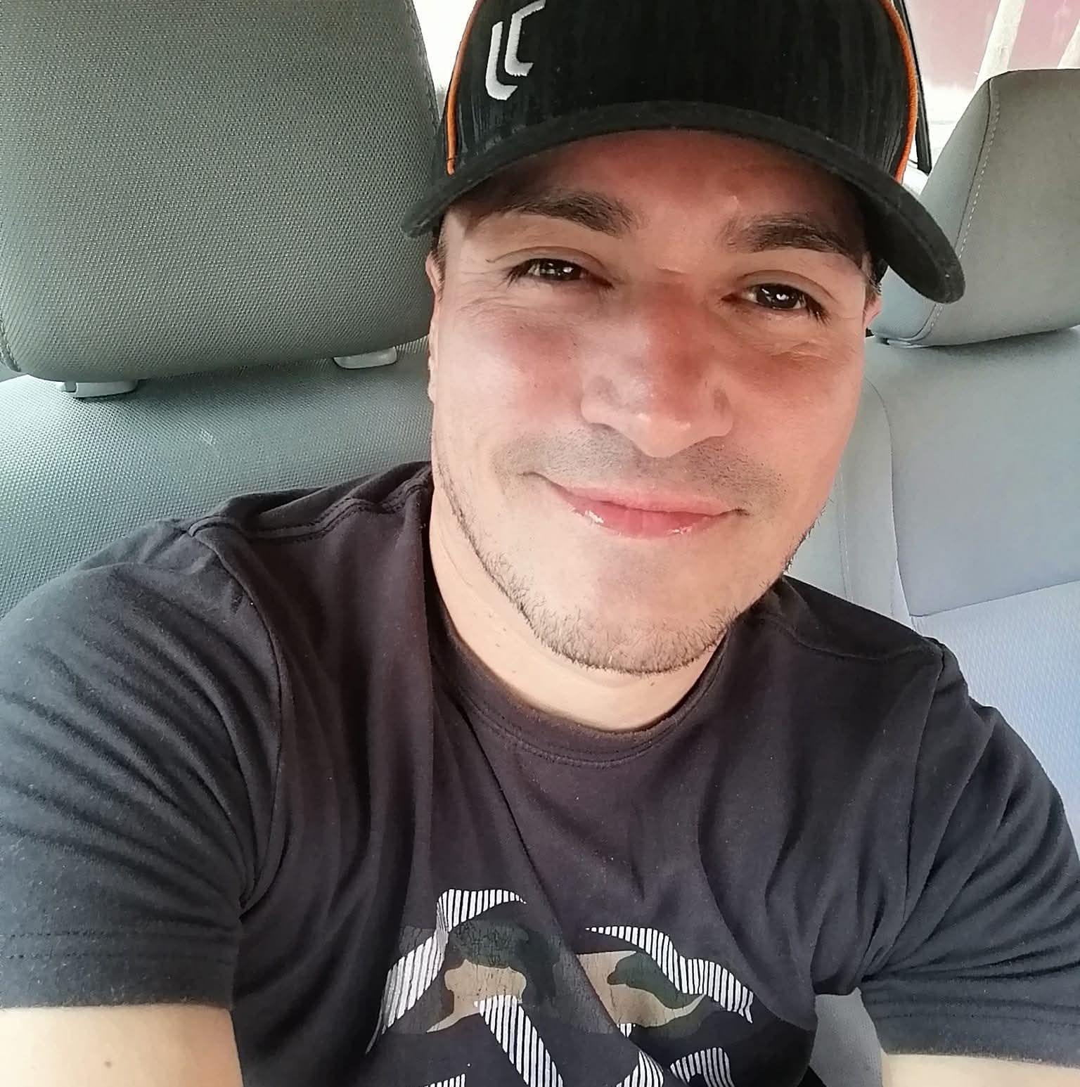 Victor Rivas