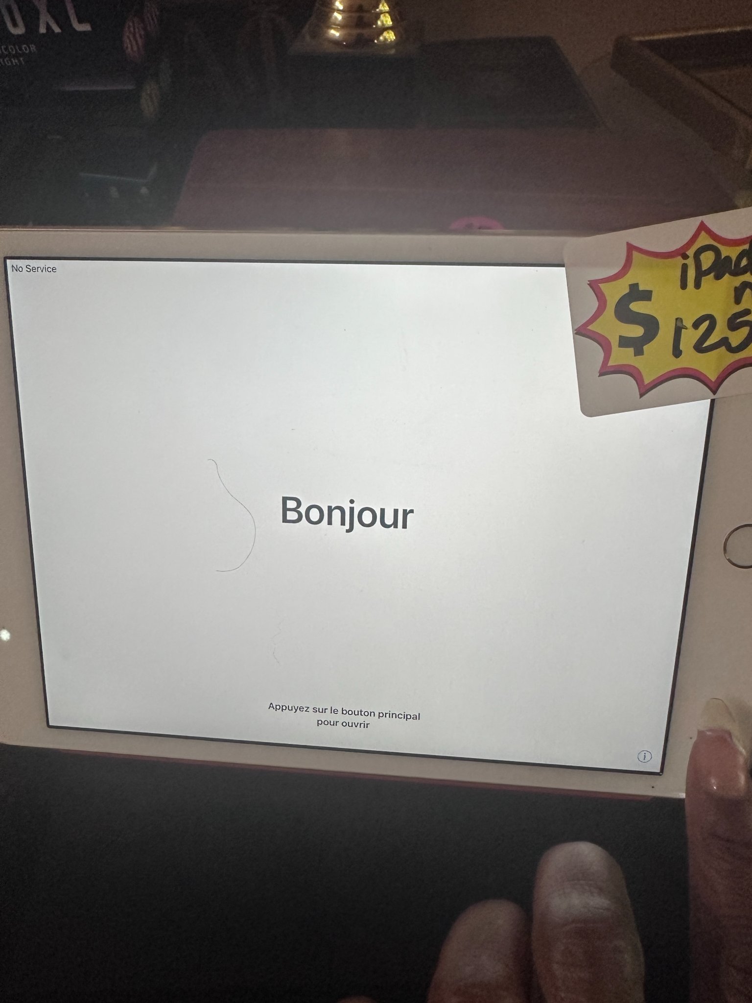Apple iPad mini 4, model A1550, available as part of an estate