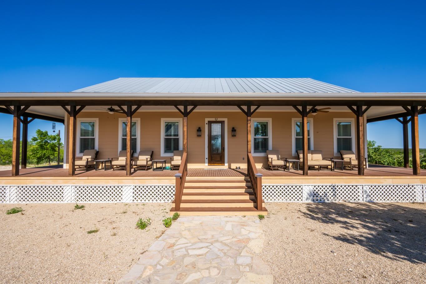 Foster Farm & Ranch added a new... - Foster Farm & Ranch