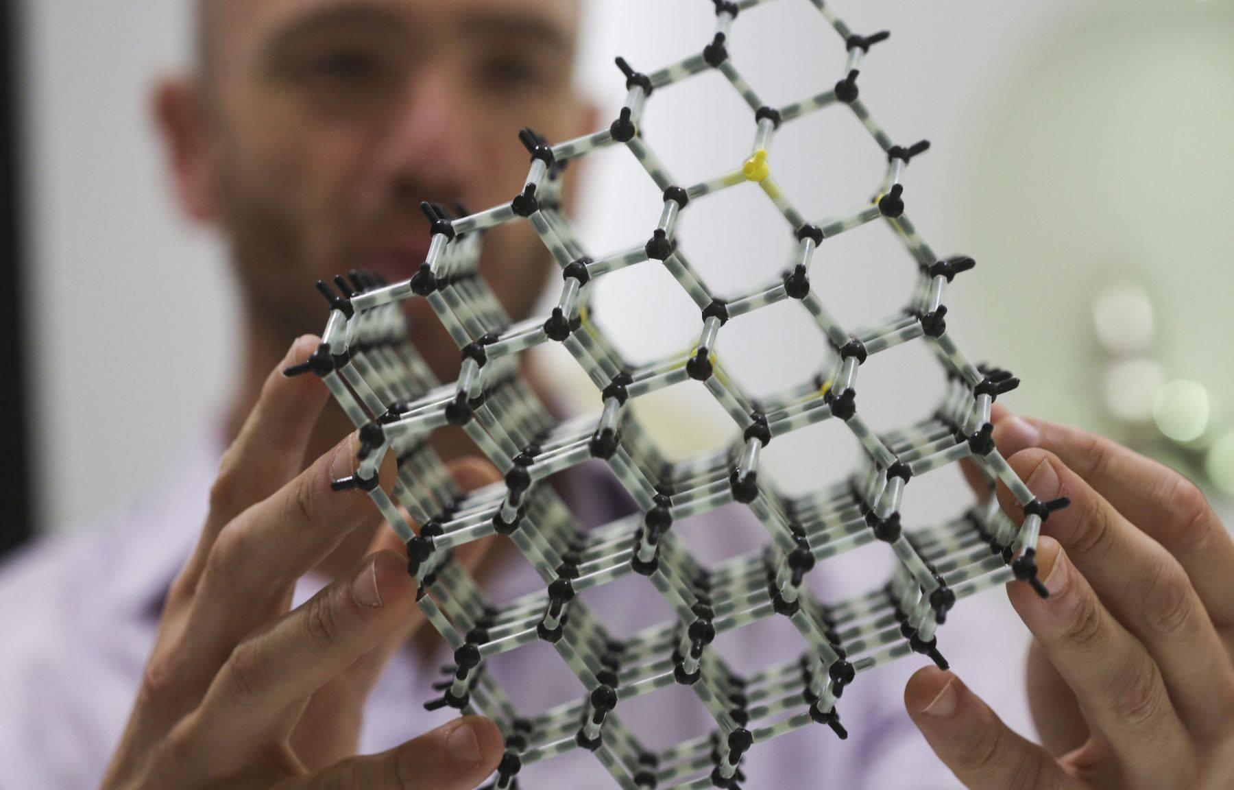 Diamonds giant De Beers Group recently announced the closure of