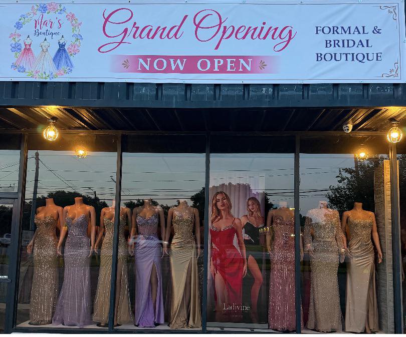 Hello everyone! Mar's Boutique is proud to announce that we are now open in Pearland, TX! 🎉 For over 10 years, our family-owned boutique has helped customers find the perfect dress for