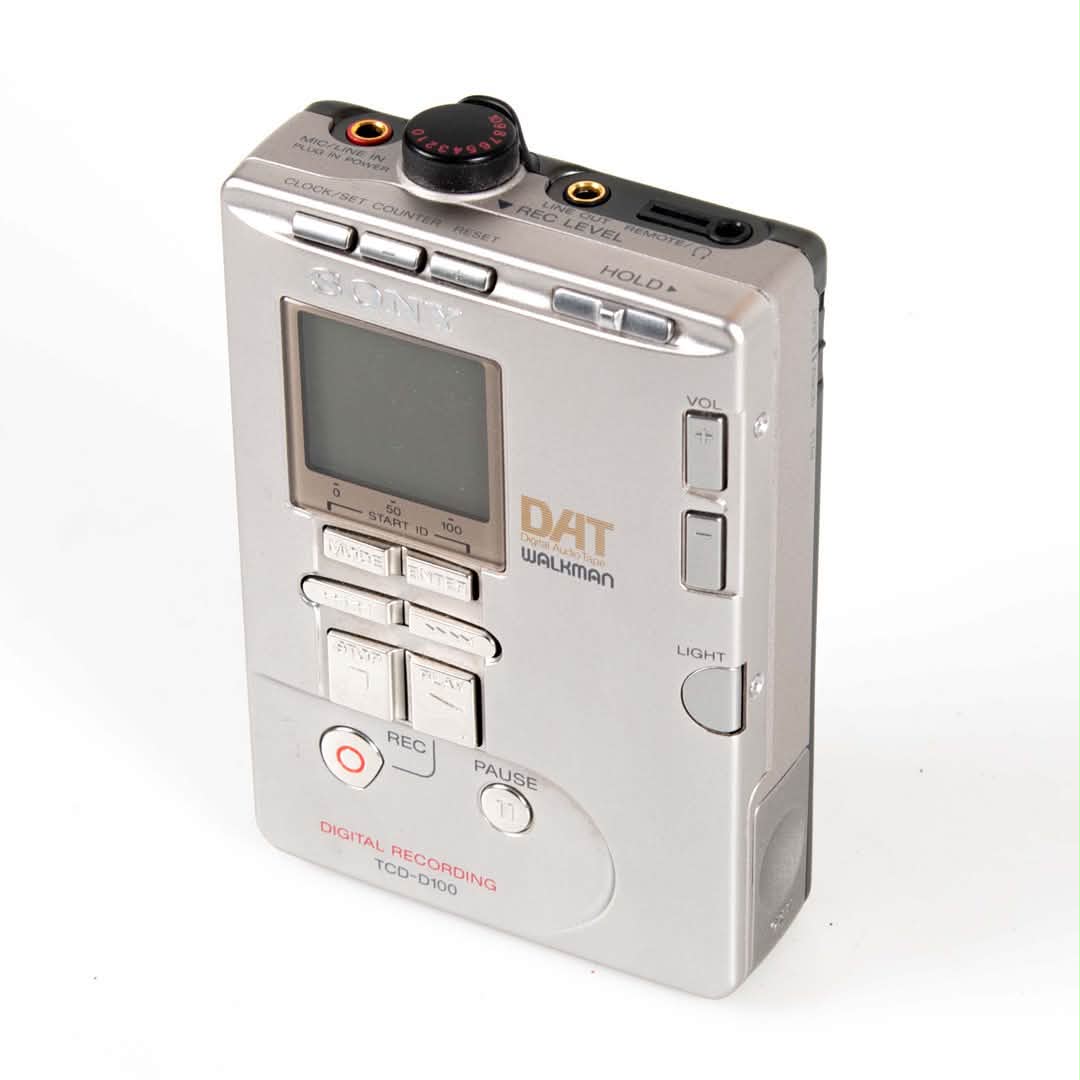 Sony DAT Walkman TCD-D100 (1997)