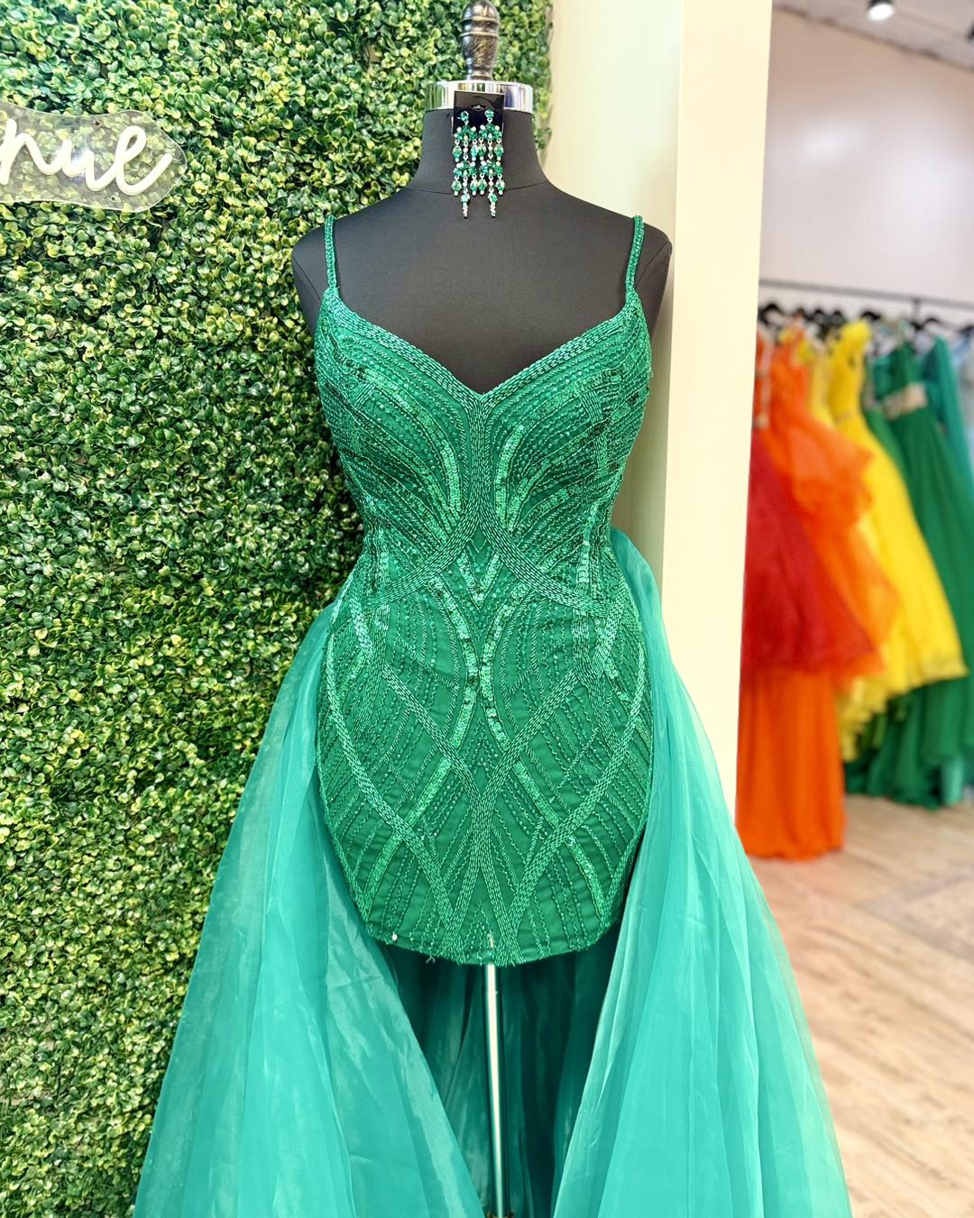 formal dress shops richmond Madison Avenue prom dresses 2026
