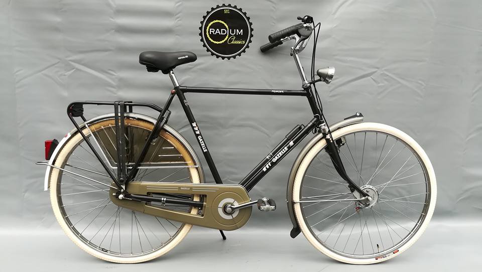 action fahrradgriffe CORE Skinny Boy Lenkergriffe für Fahrräder und Roller, BMX, Radfahren, Mountainbike, weich, rutschfest, Langhals, Lenkerenden enthalten, passend für alle Stunt-Scooter, BMX, MTB, 170 mm, Schiefer Sport & Freizeit EMTB-Tour - von Ostin Marken von P-V Glasgröße:Mittel 880ml