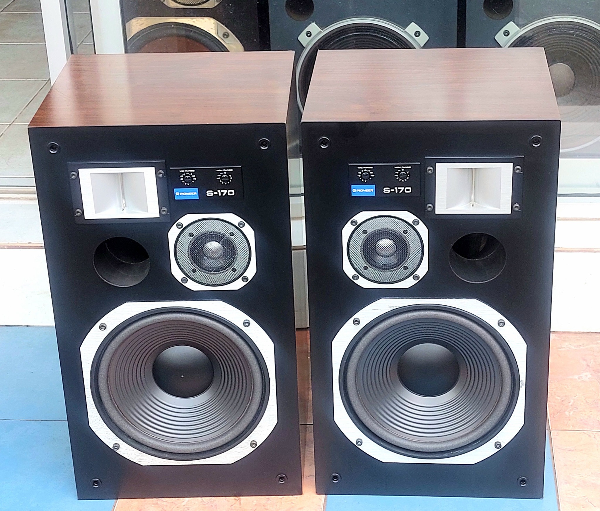 Pioneer s 170 speakers sale pls call 0777832209 sangeewa moratowa