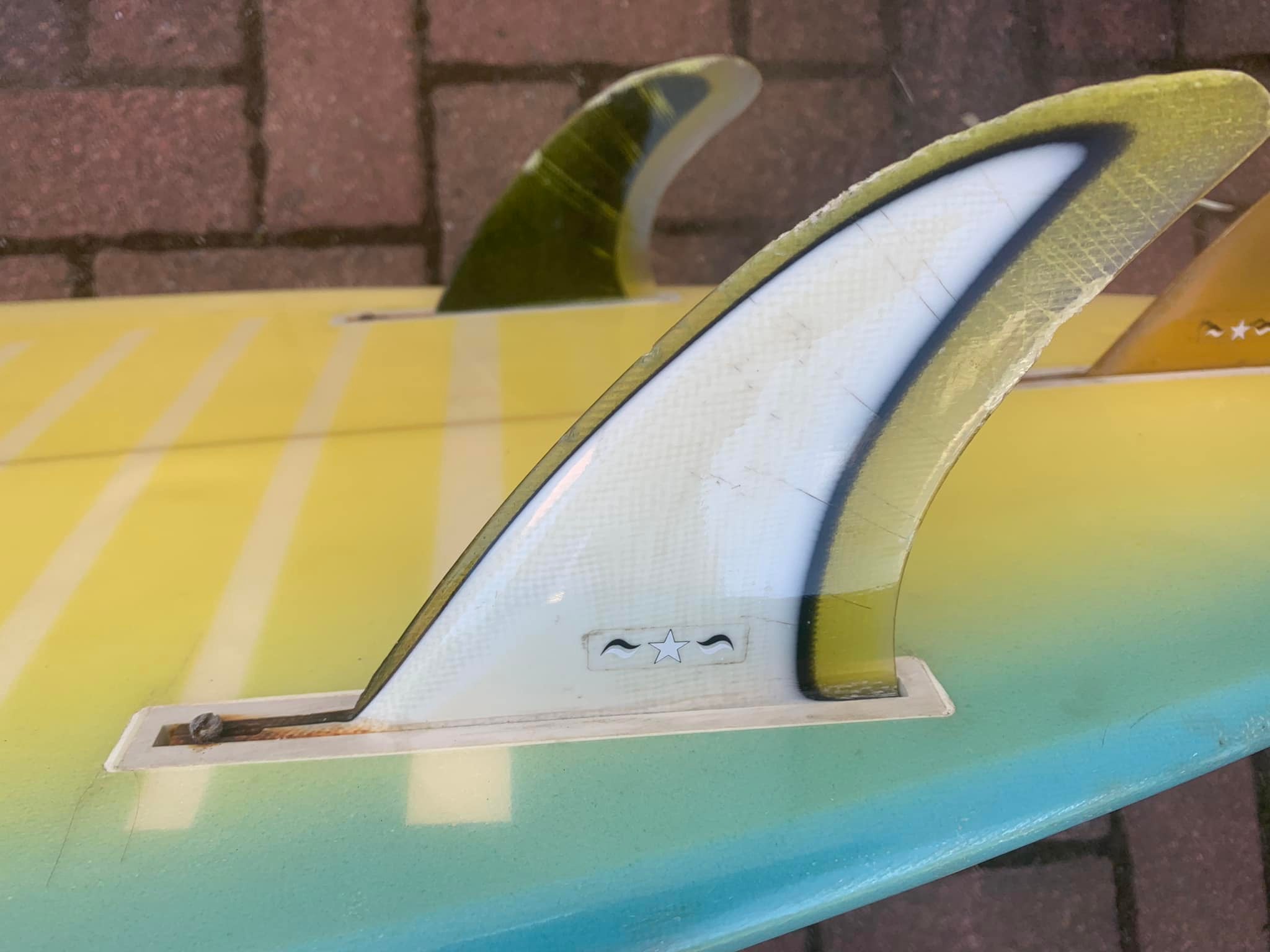 Where to buy 1st gen Star System fin for surfboard