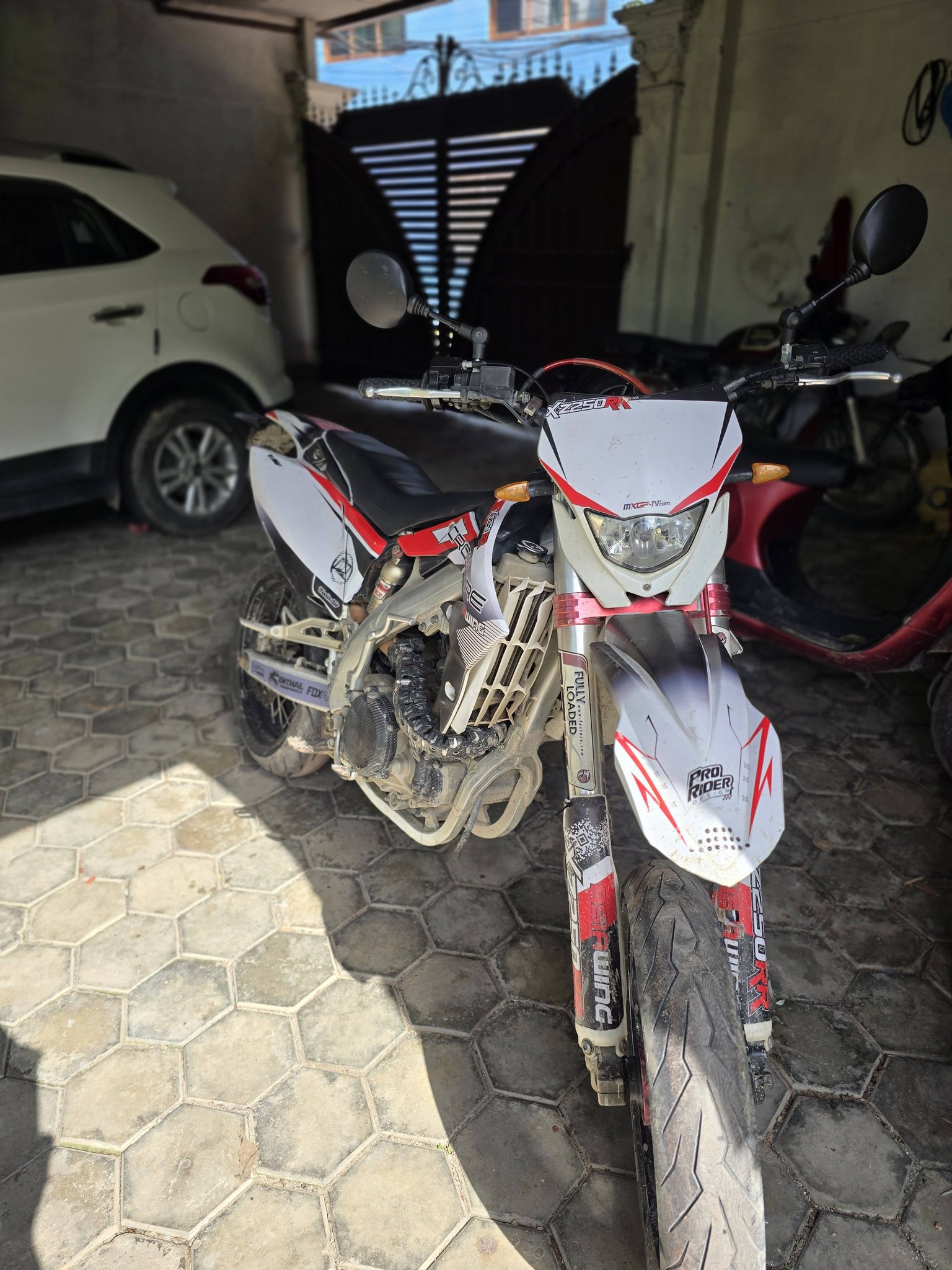 Crossfire xz250rr 82lot Rs290000 984-9080772 ktm
