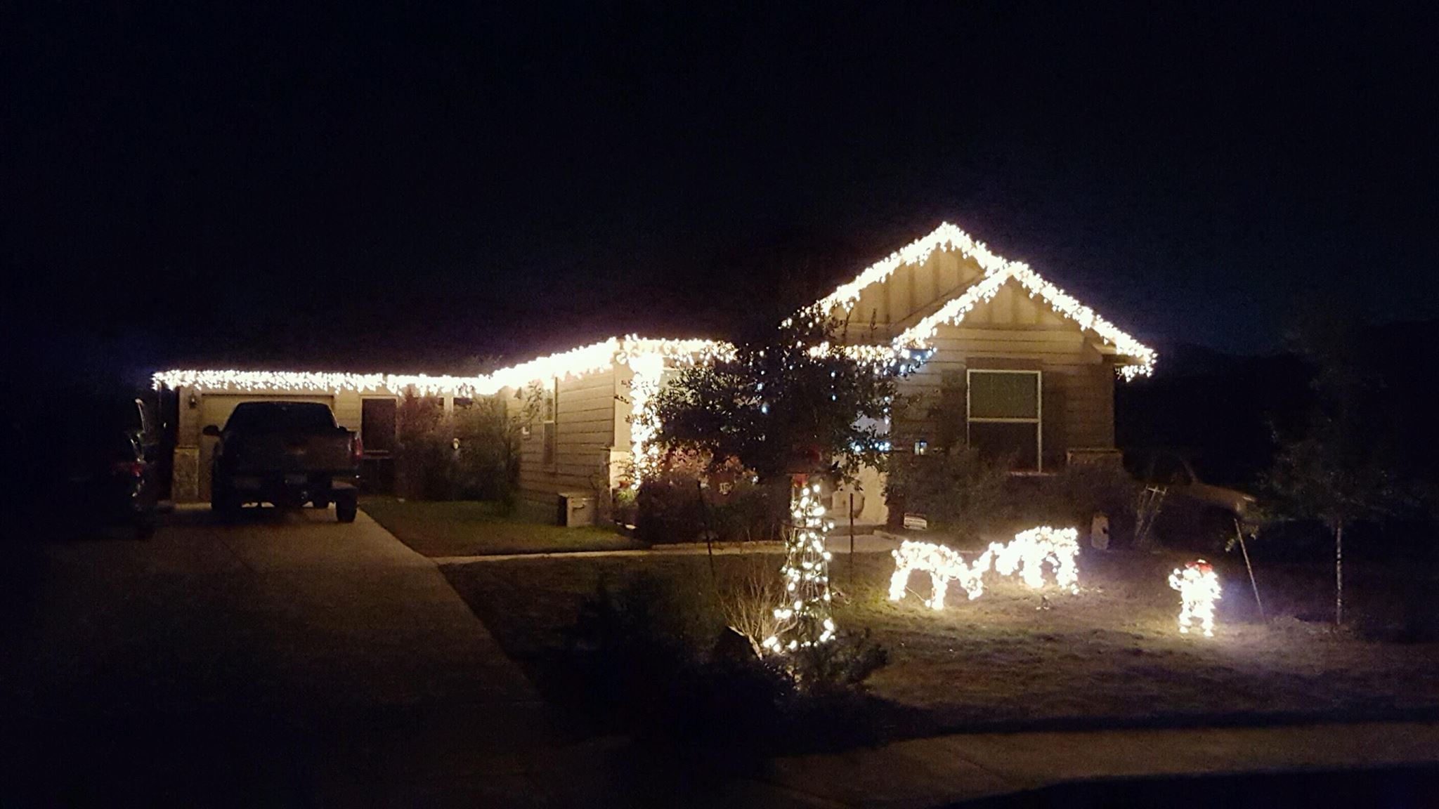 Three Rivers Christmas Lights | Austin TX