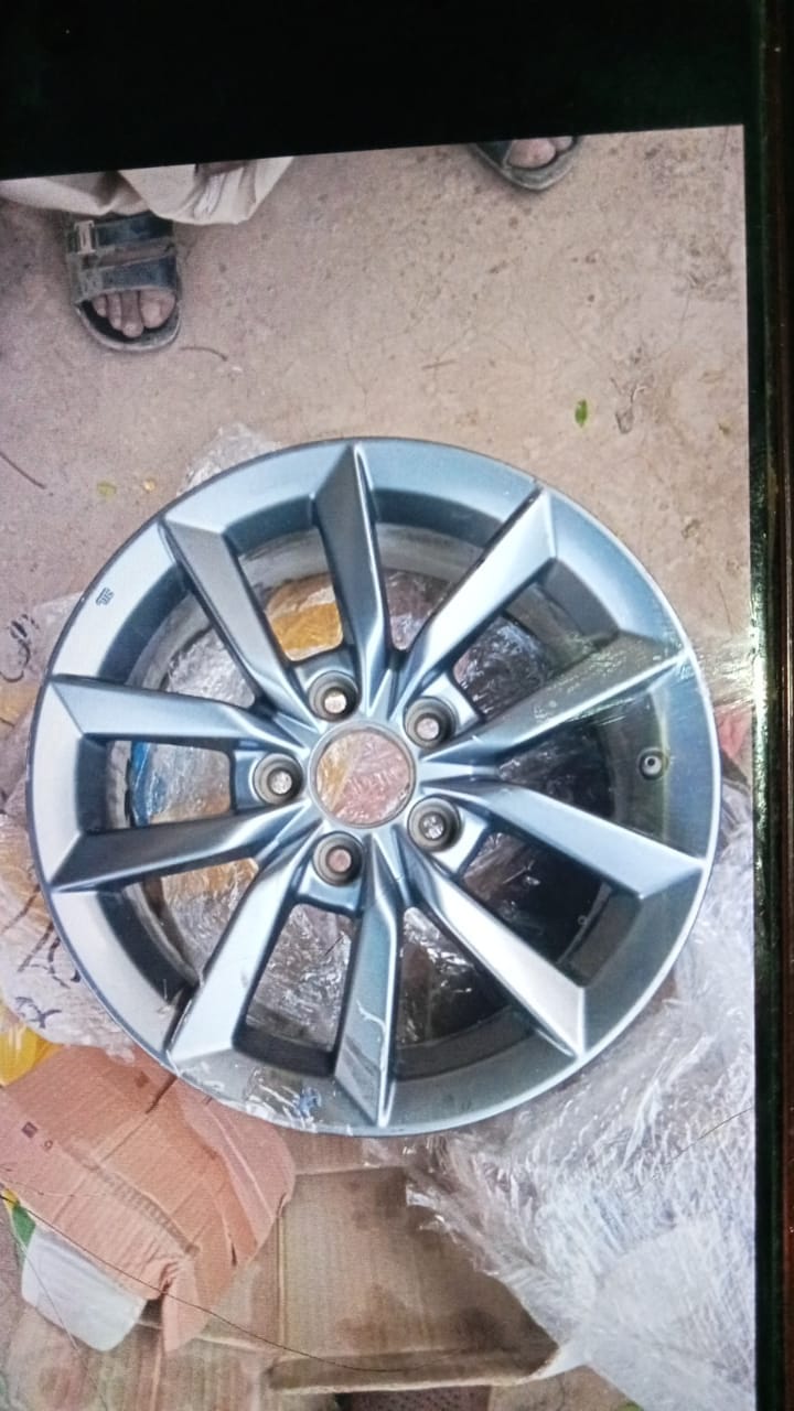 Honda civic 16 size... - Zeeshan Alloy Rim & Work Shop | Facebook