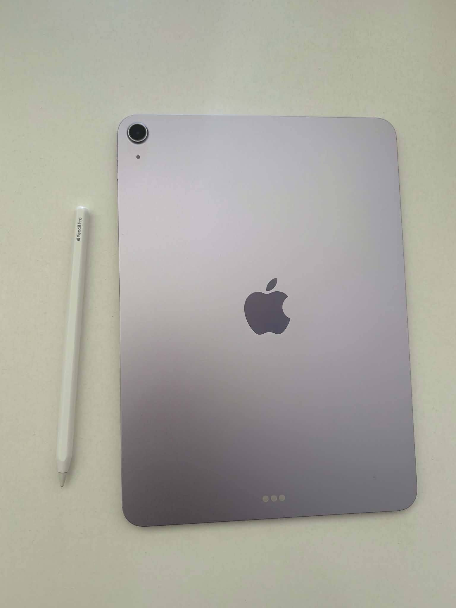 iPad Air M3 11” WiFi 256GB + Apple Pencil Pro + Case зарна За 