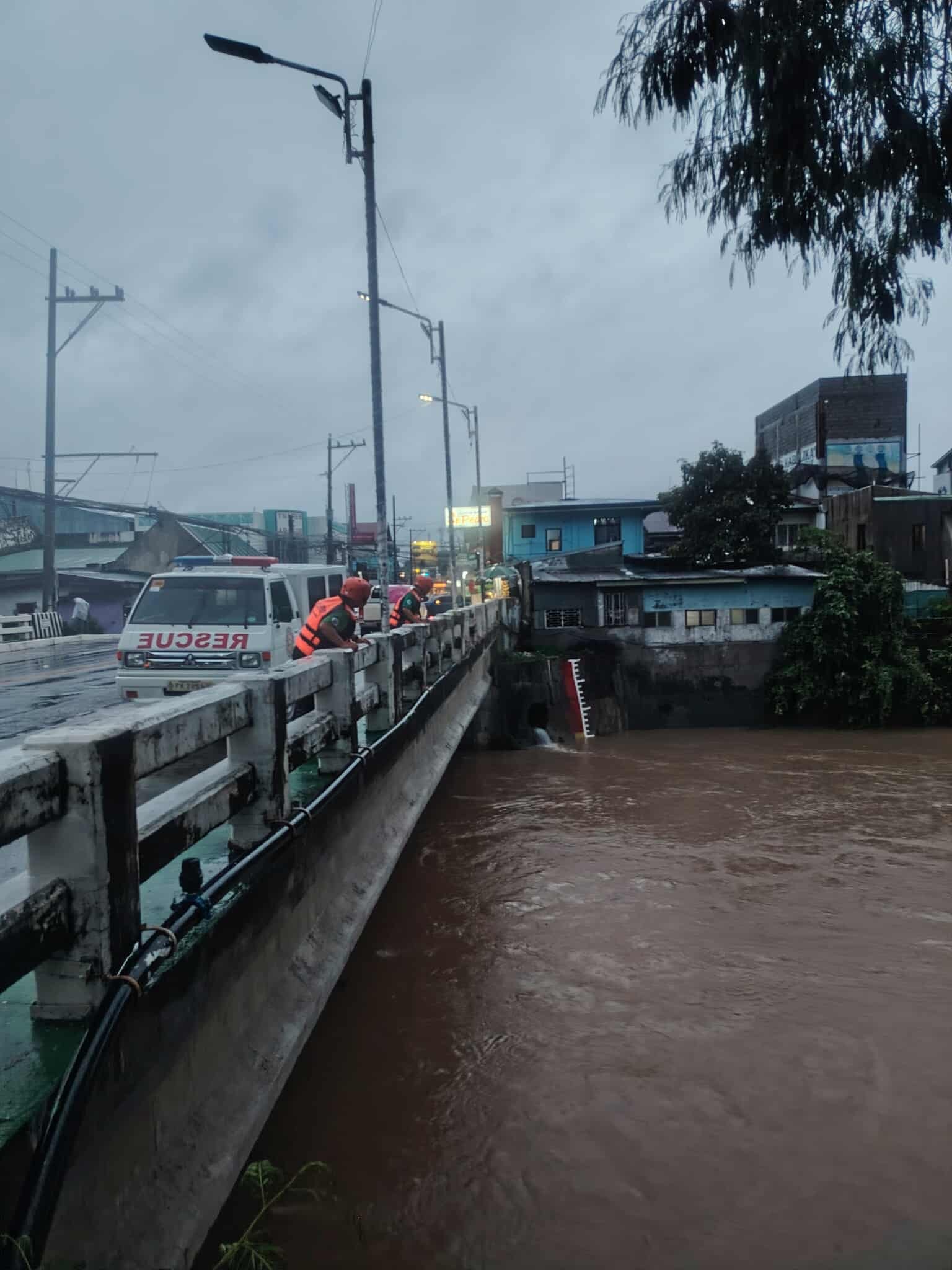 🟡Water Level at Morong Bridge as of... - Mdrrmo Morong Rizal | Facebook