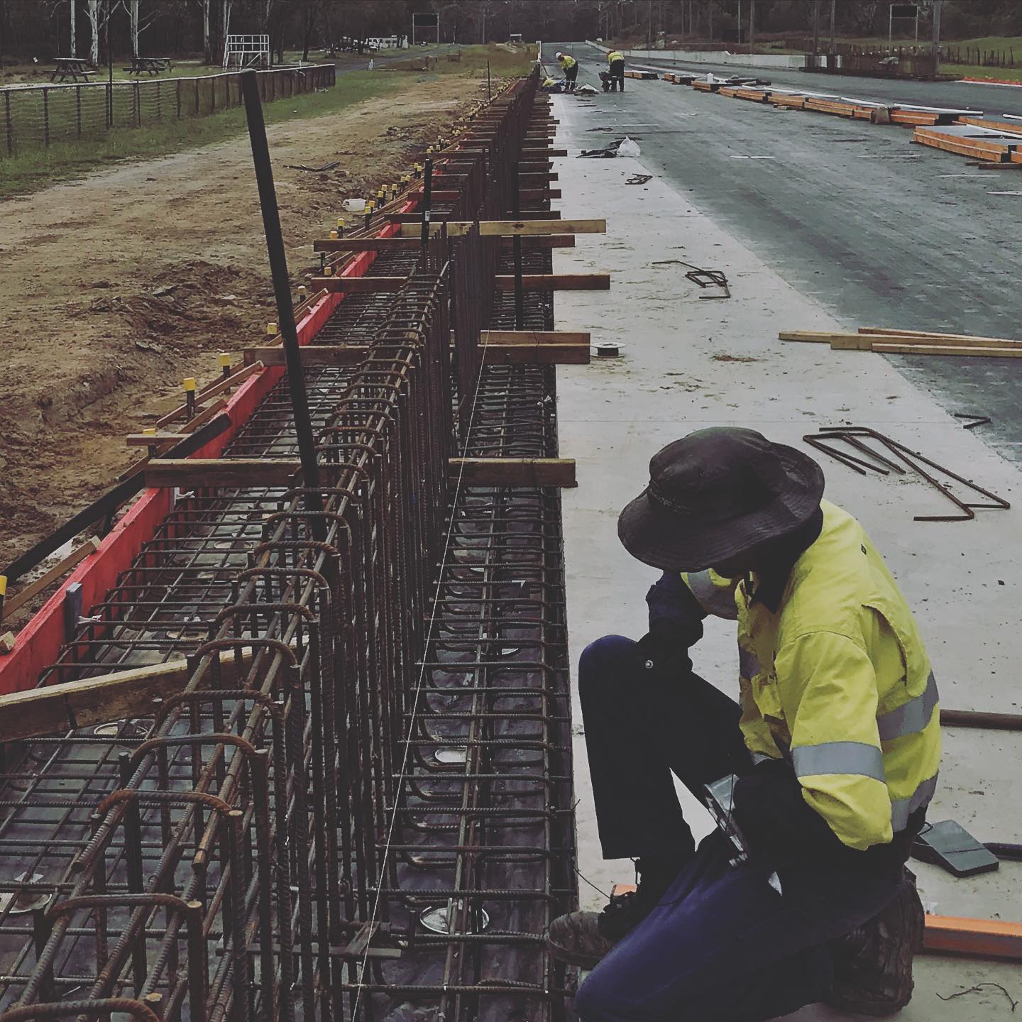 Line them up, steel... - Loftus Contracting Pty Ltd