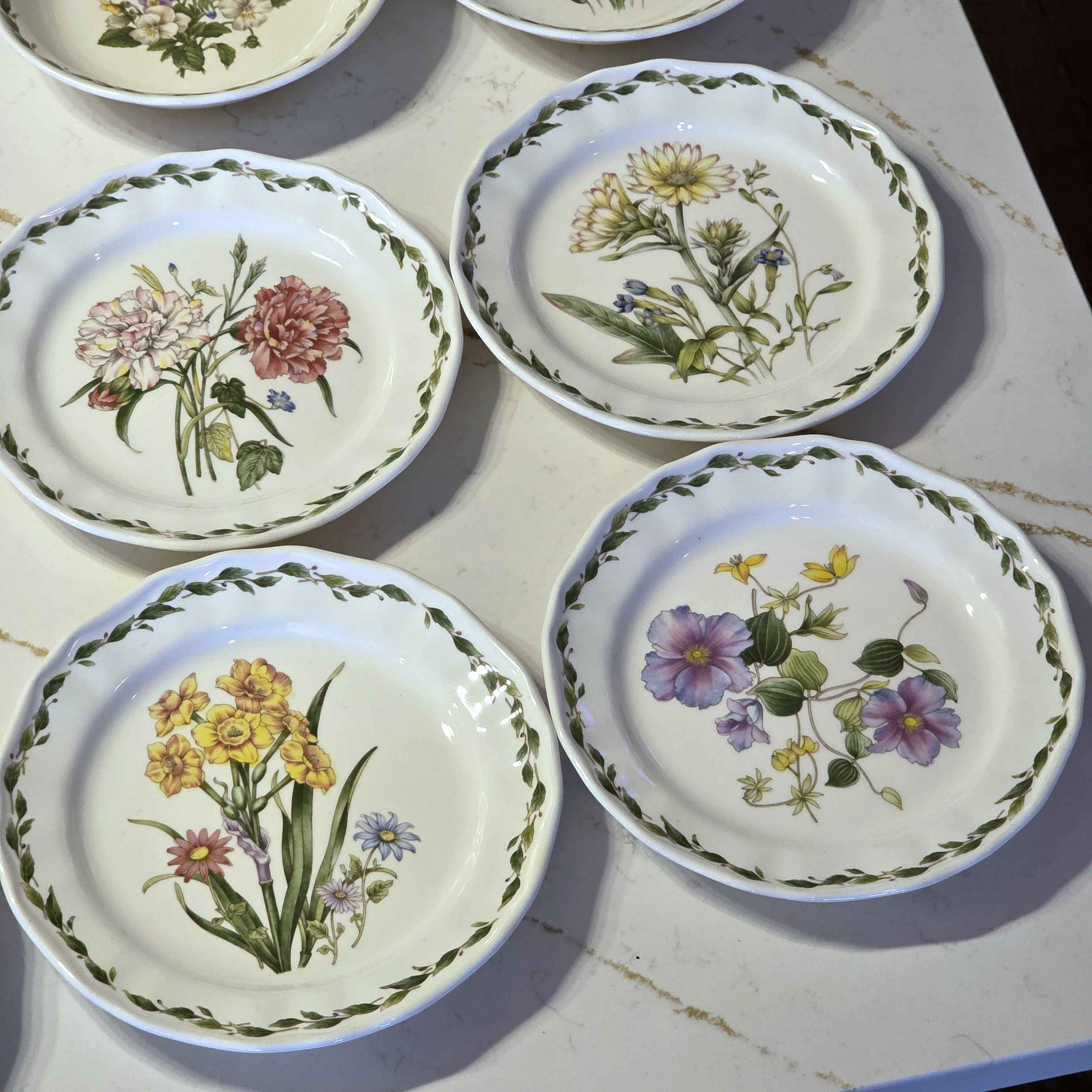 Noritake “Gourmet Garden” Dinnerware Set – Floral – Large Set ...