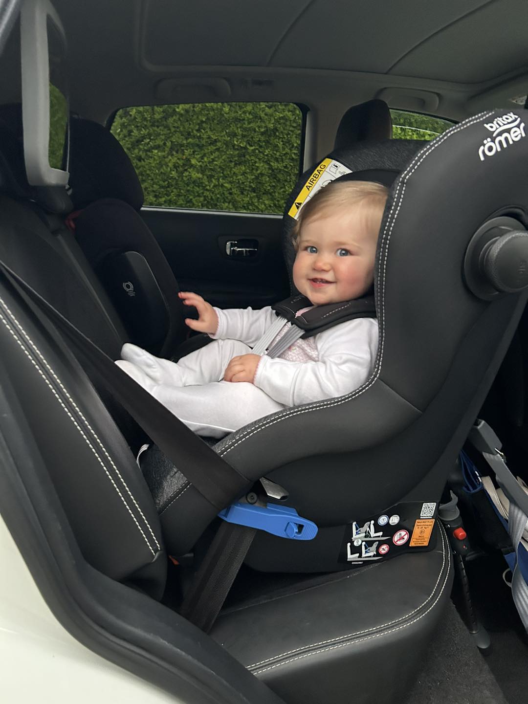 stokke crusi car seat And Trailz Carrycot Color:MIDBIGHT BLACK Garment Bags 1000 Lumen Tactical Flashlight