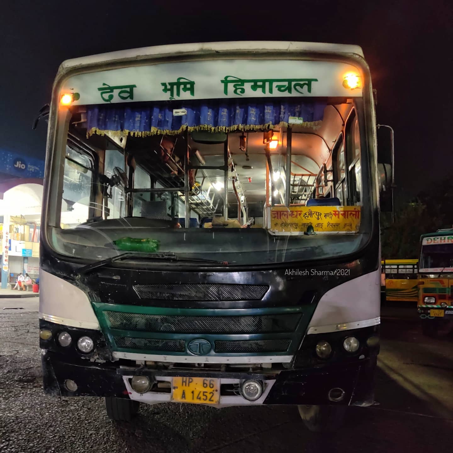 Dream Buses - केलांग-मनाली-हमीरपुर-जालन्धर •• KEYLONG to...