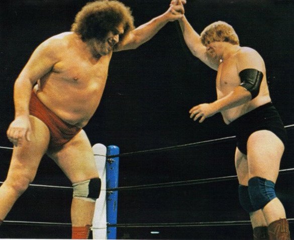 Amazing shot of Andre The Giant & Stan Hansen!