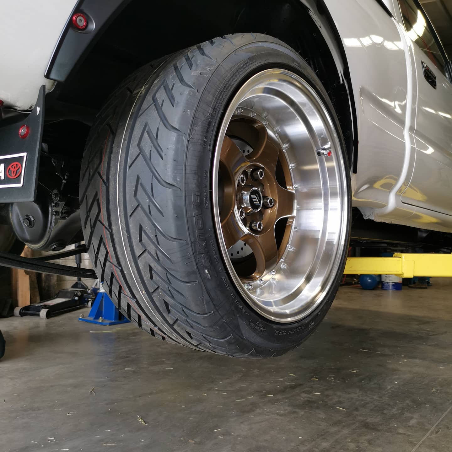Zeknova Tires Costa Rica