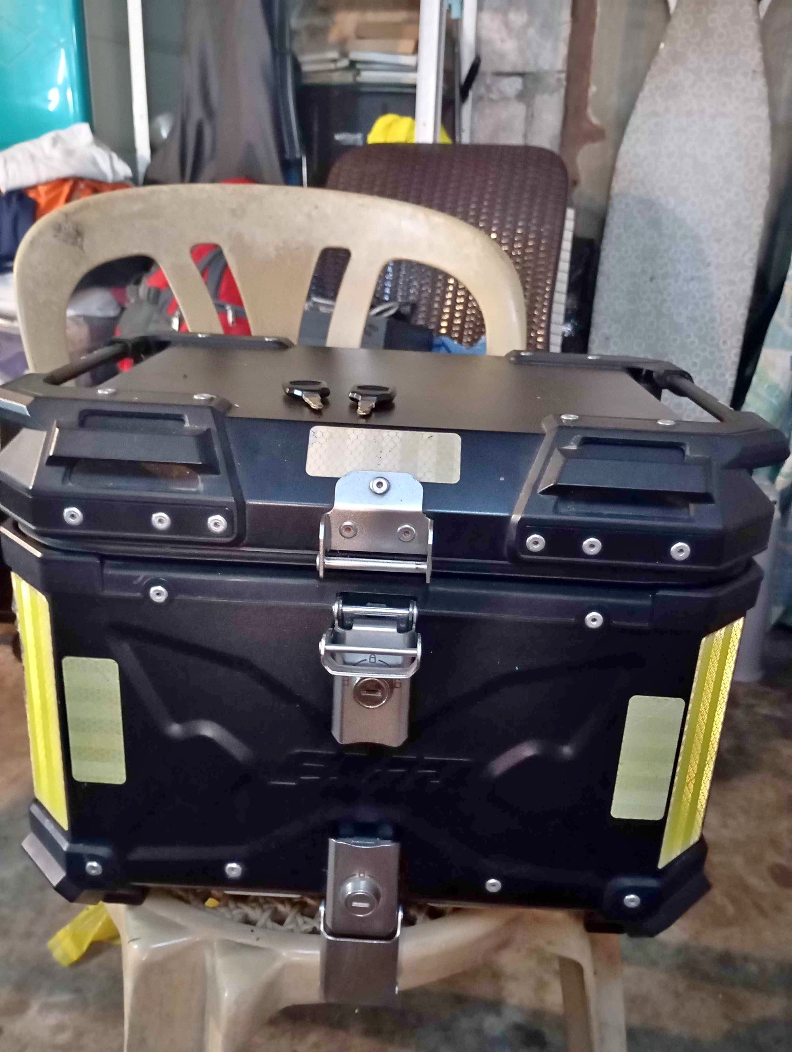 45 L top box only w/2 keys CAINTA LOC. - Tool Boxes, Belts & Storage ...