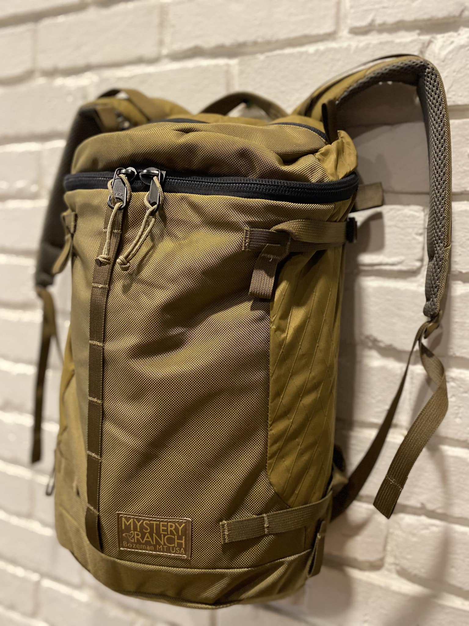 mailcall MiUSA Mystery Ranch RoboFlip 21L – Coyote Tan Old-skool 