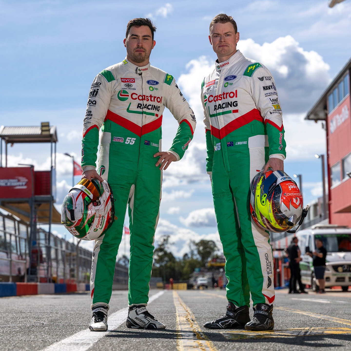 Castrol - V8 Supercars - Sydney 500 Race 35 Results CASTROL WINS THE ...