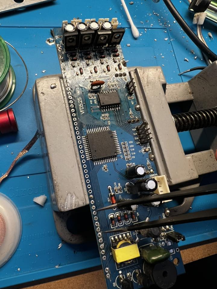 Scheda PCB Alimentazione 8x120: Con Condensatori E Raddrizzatore Schottky Per Saldatrice
