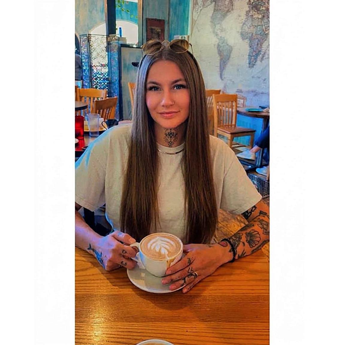 Tiara Rose - Goodmorning 👋🏼 I am 1️⃣ year sober today.... | Facebook