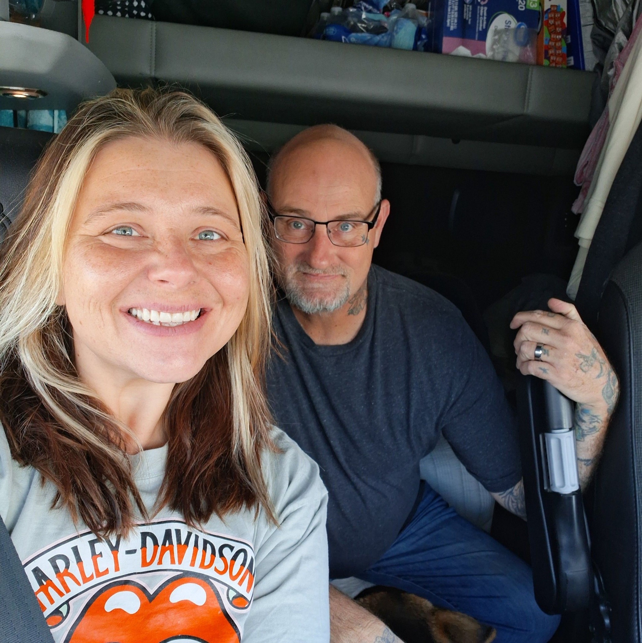 Living in Lynchburg | LONG SHOT !! I drive a 18 wheeler and was parked ...