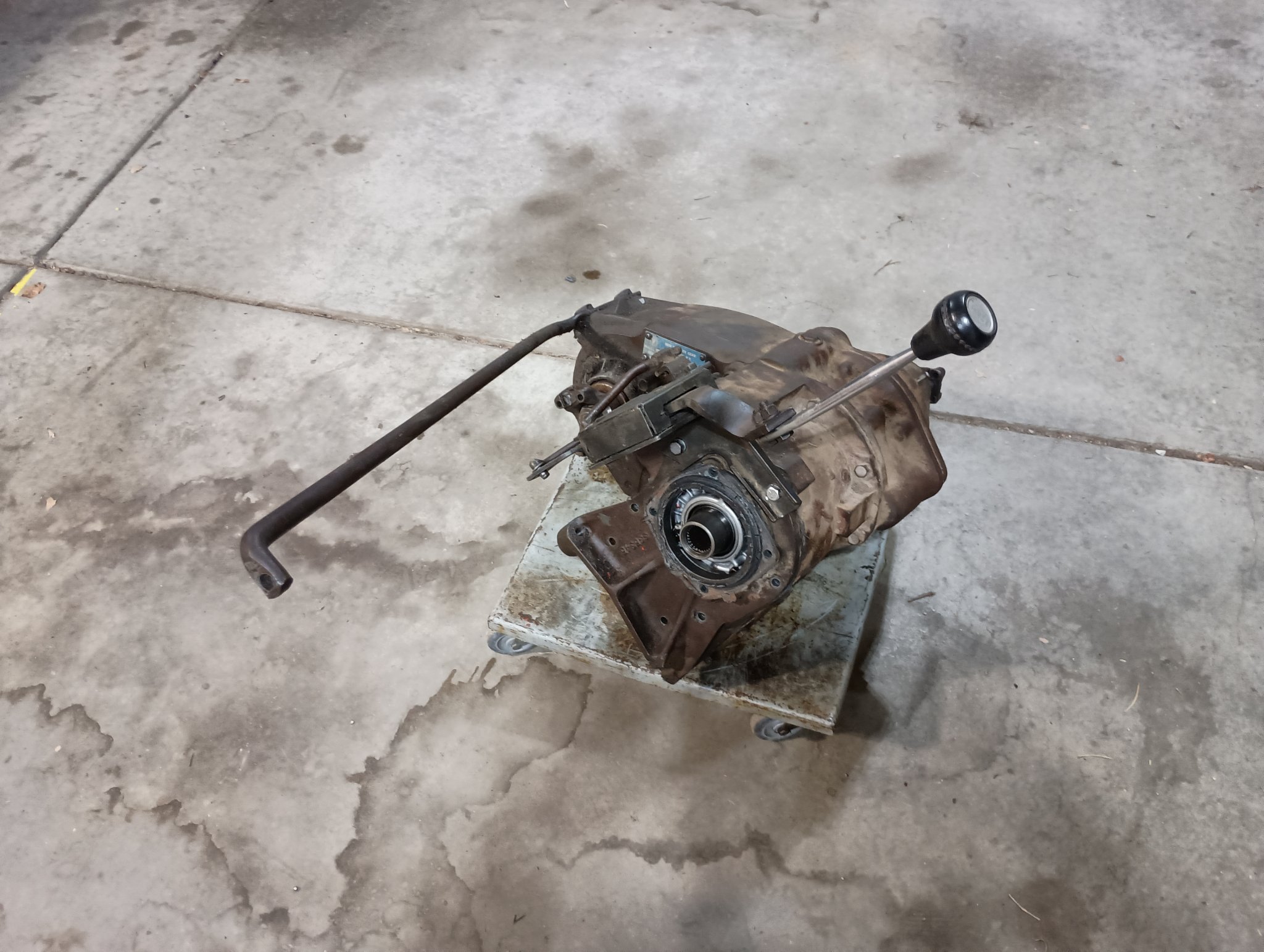 NP203 Transfer Case - Car Engines & Engine Parts - Buena Vista ...