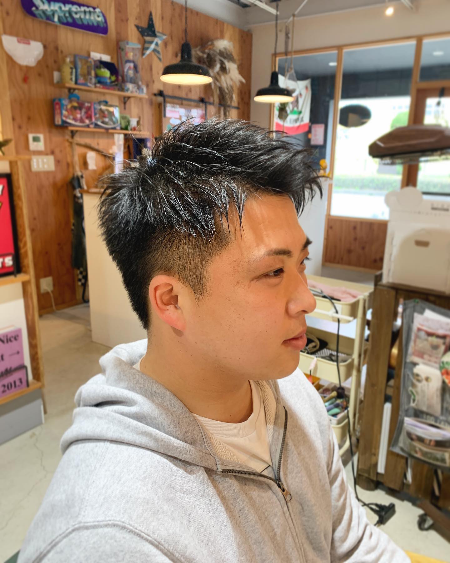 Mimek Live Hair 本日結婚式の新郎様 朝からセットに来てくれました 記憶に残る楽しい結婚式にして下さい 今日のお客様 結婚式 新郎様 セット Thankyou 奈良県 奈良 大和郡山市 大和小泉 美容室 美容院 Mimek Live Hair Eye Eyelash Eyelashextensions