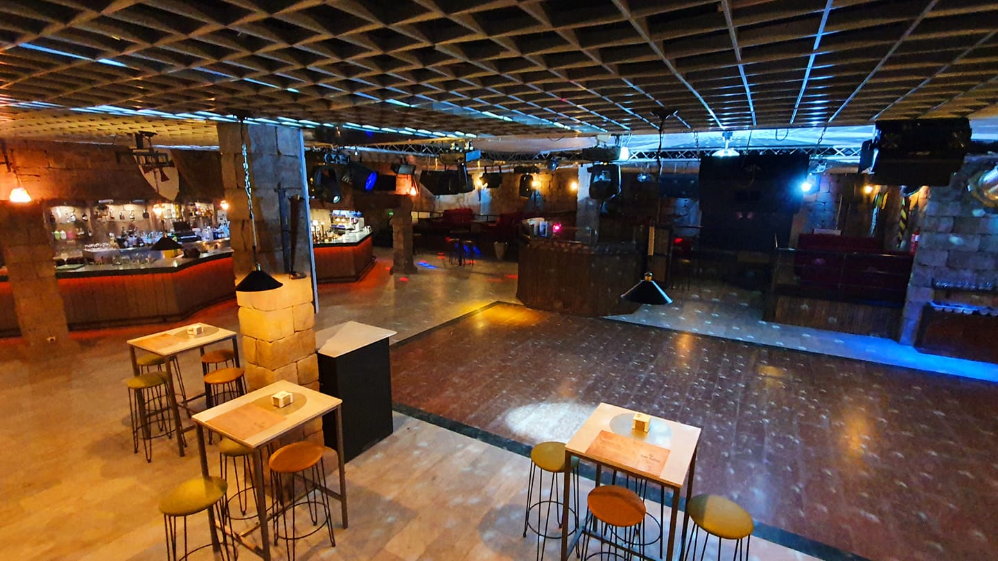 BRUTAL ENTRADA AL BANQUETE | Macop Deejays