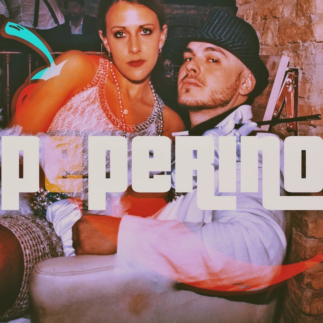 PeperinoCrew - BUON ANNO PEPERINI🌶 #StaseraSeTiramoPeLlAria #TONIGHT il ...
