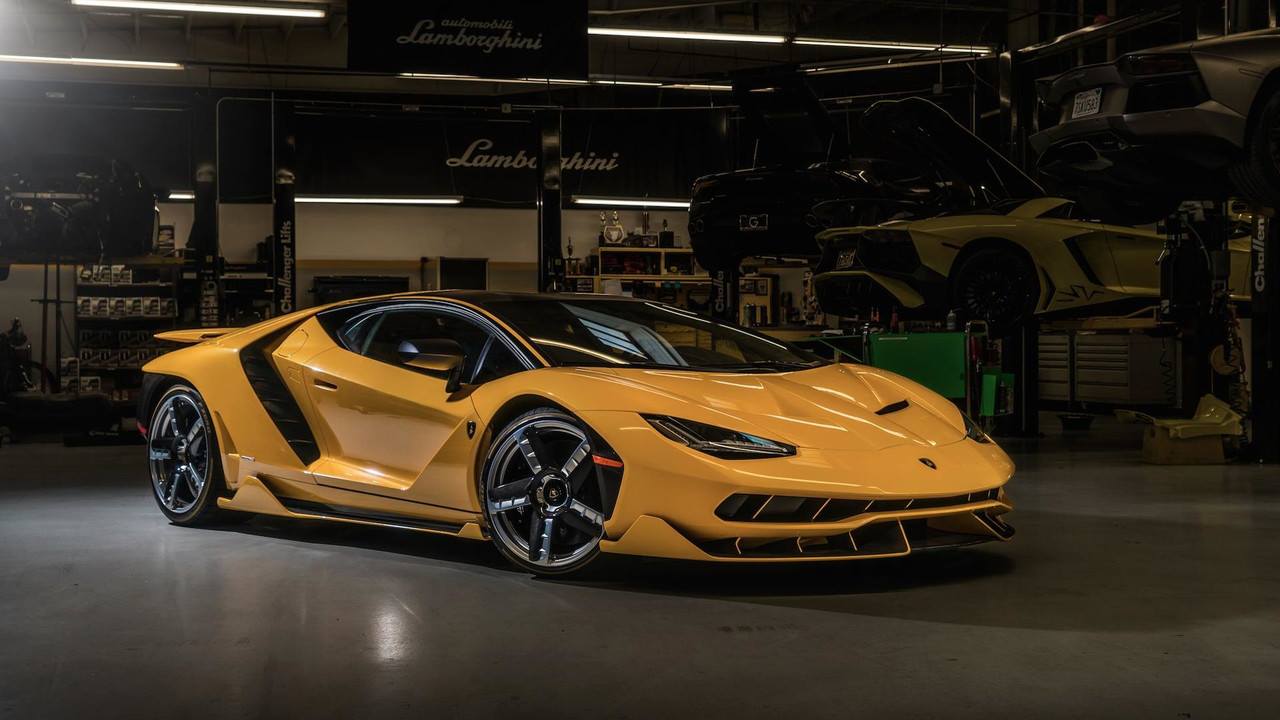 AUTOart - Since people asked for yellow Lamborghini Centenario we 