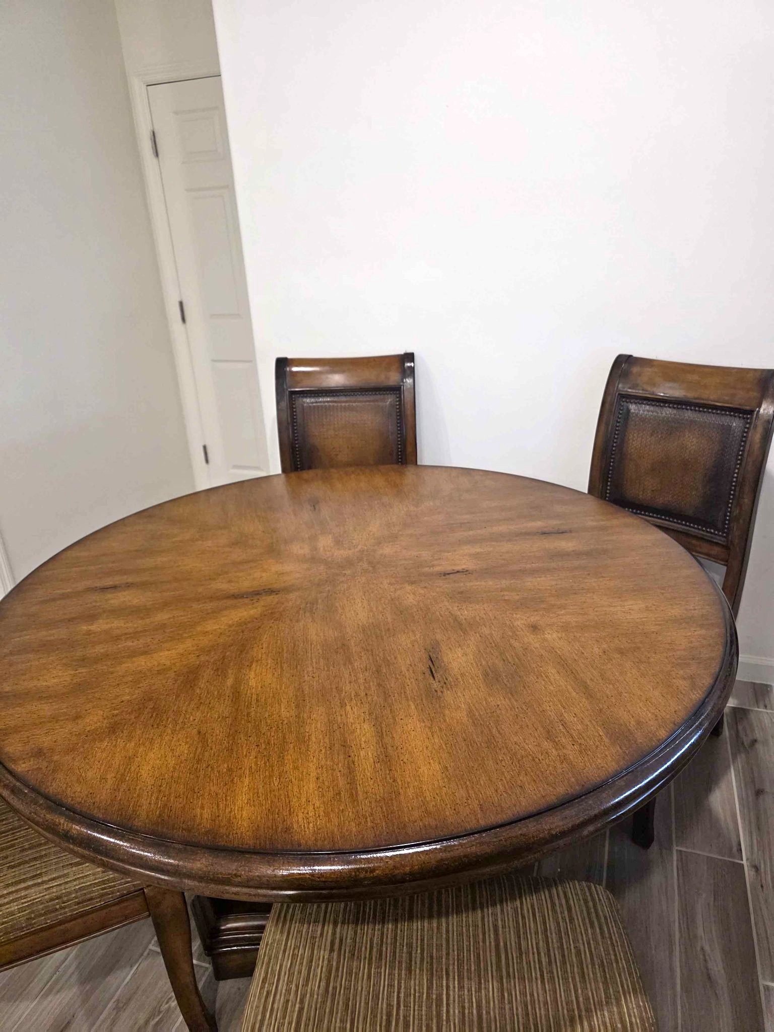 Italian wood tanle - Dining Tables - Micco, Florida | Facebook ...