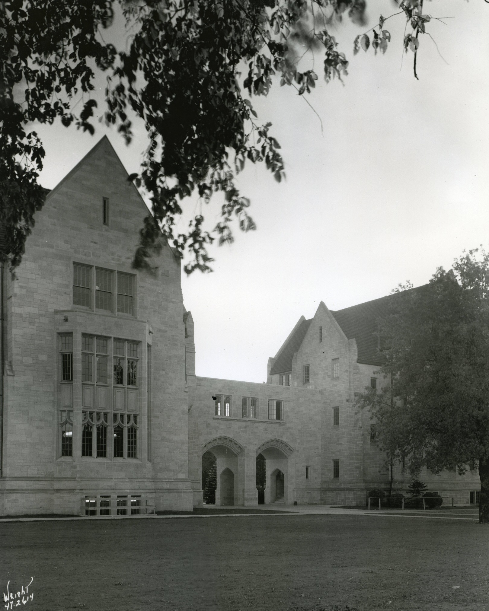 University of St. Thomas Libraries | Saint Paul MN