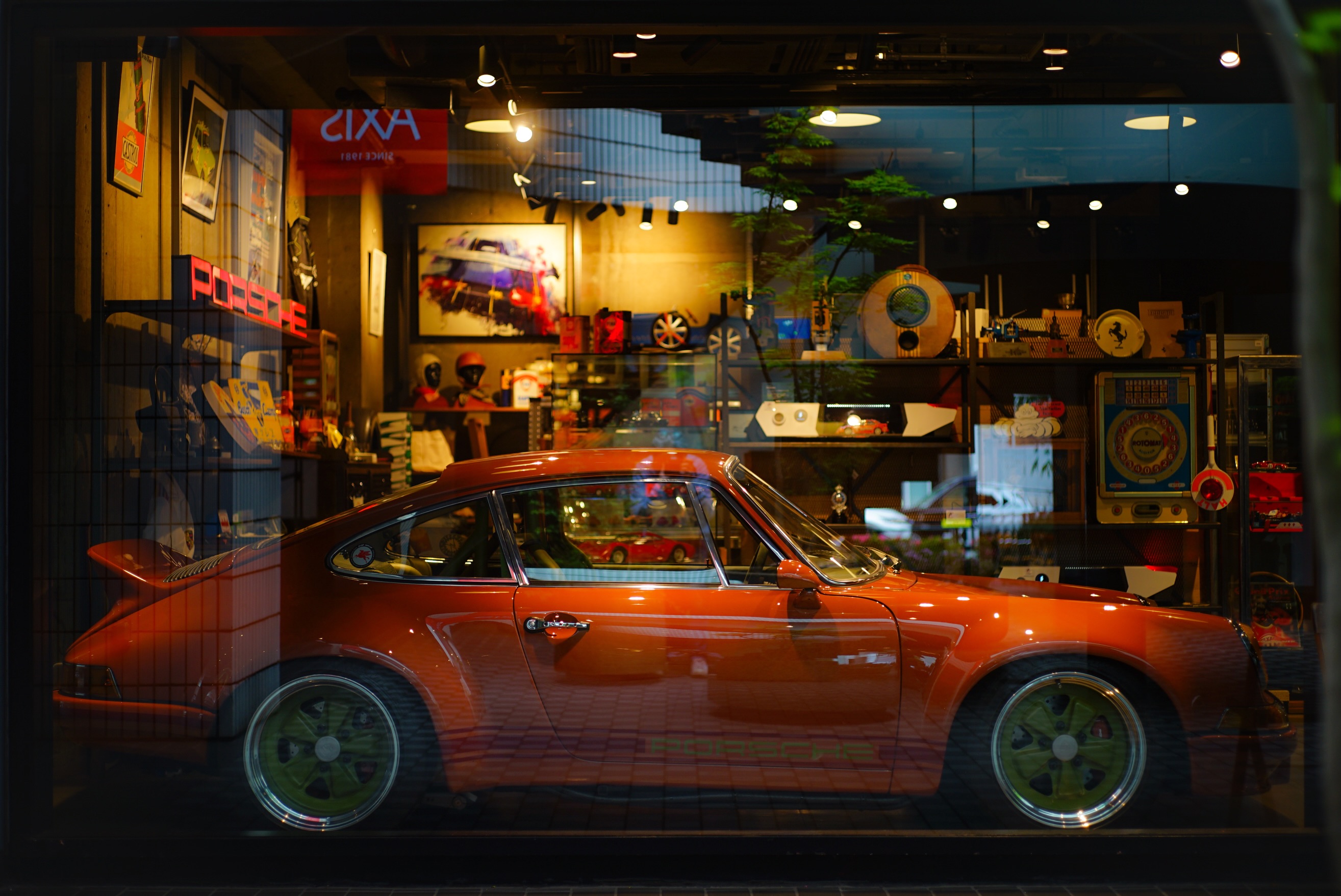 Le Garage／ル・ガラージュ (@legarage.jp) • Facebook