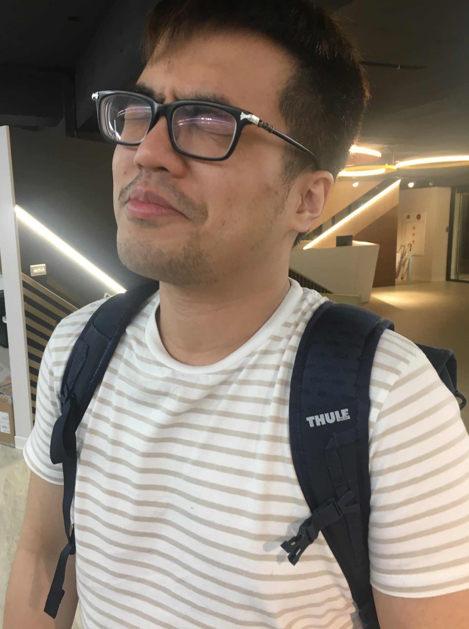 MiSTakE - 開台囉 等下要來介紹一款手遊永遠的七日之都~ 多角色多結局幻想RPG!! 這個畫風... | Facebook