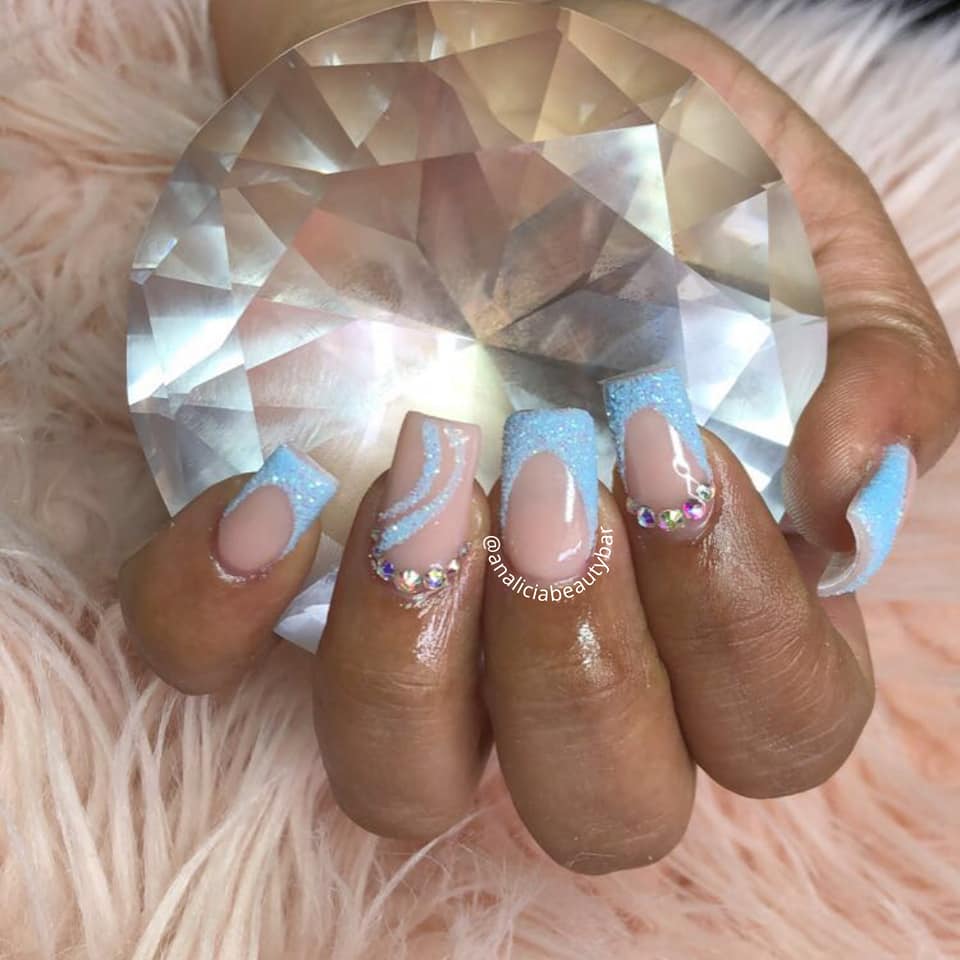 What are simple prom nail ideas for a light blue dress?
