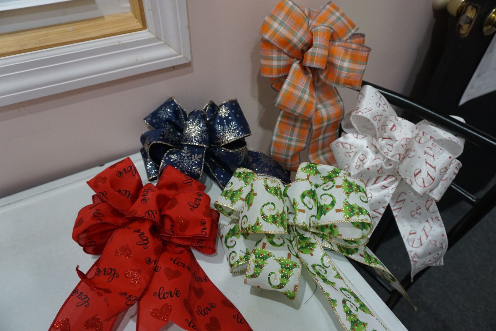 Bow Making Class (You will make 5 Bows)