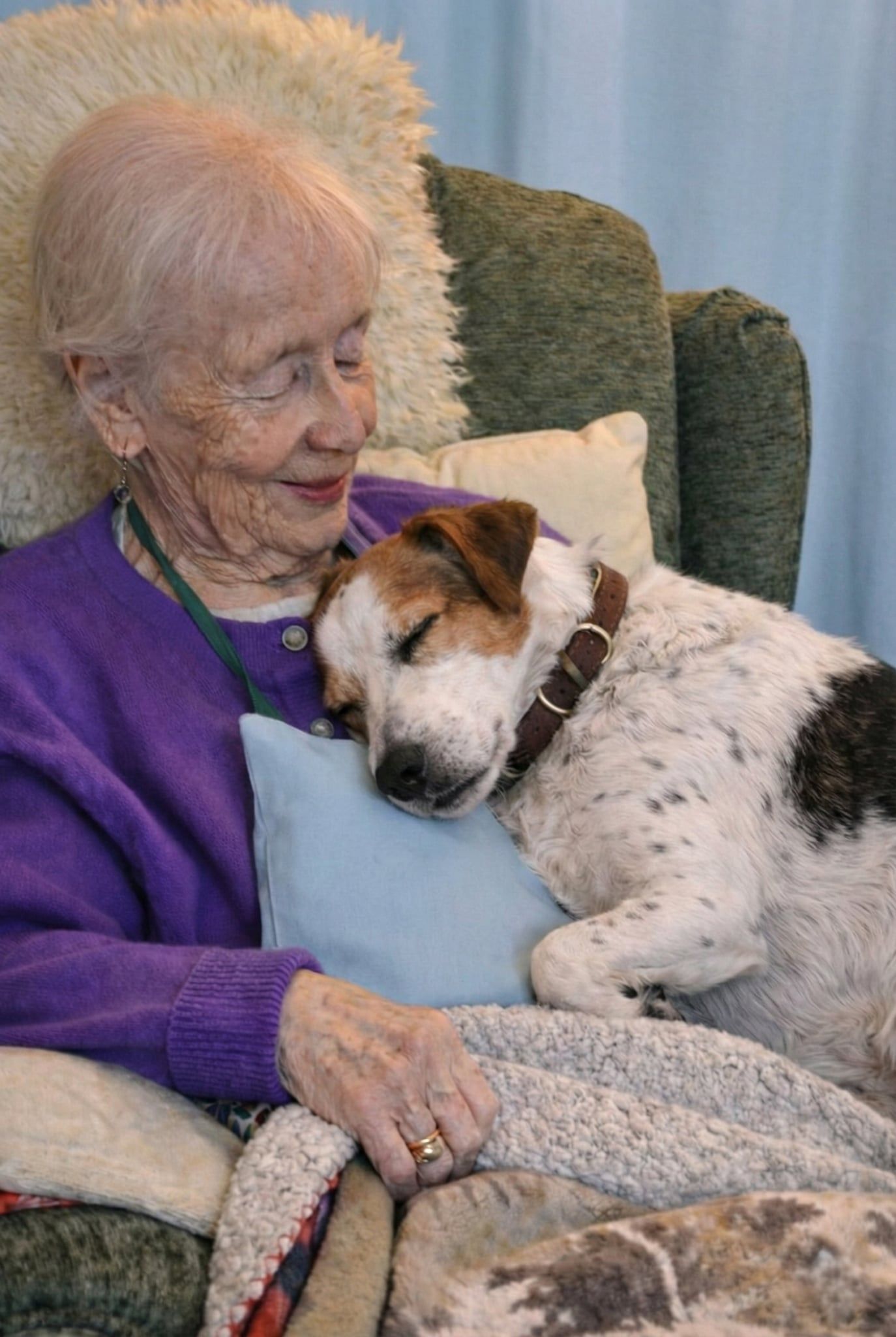 Born - A few weeks before Christmas, my Mum, who is 89 years old, lost ...
