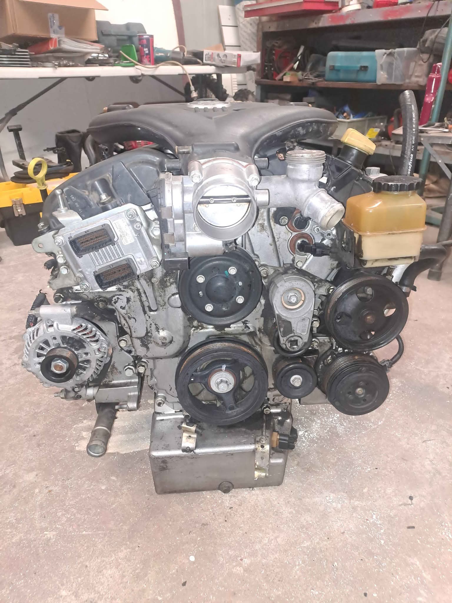 Commodore, Holden, Alloytec V6, 190 motor. - Car Engines & Engine Parts ...