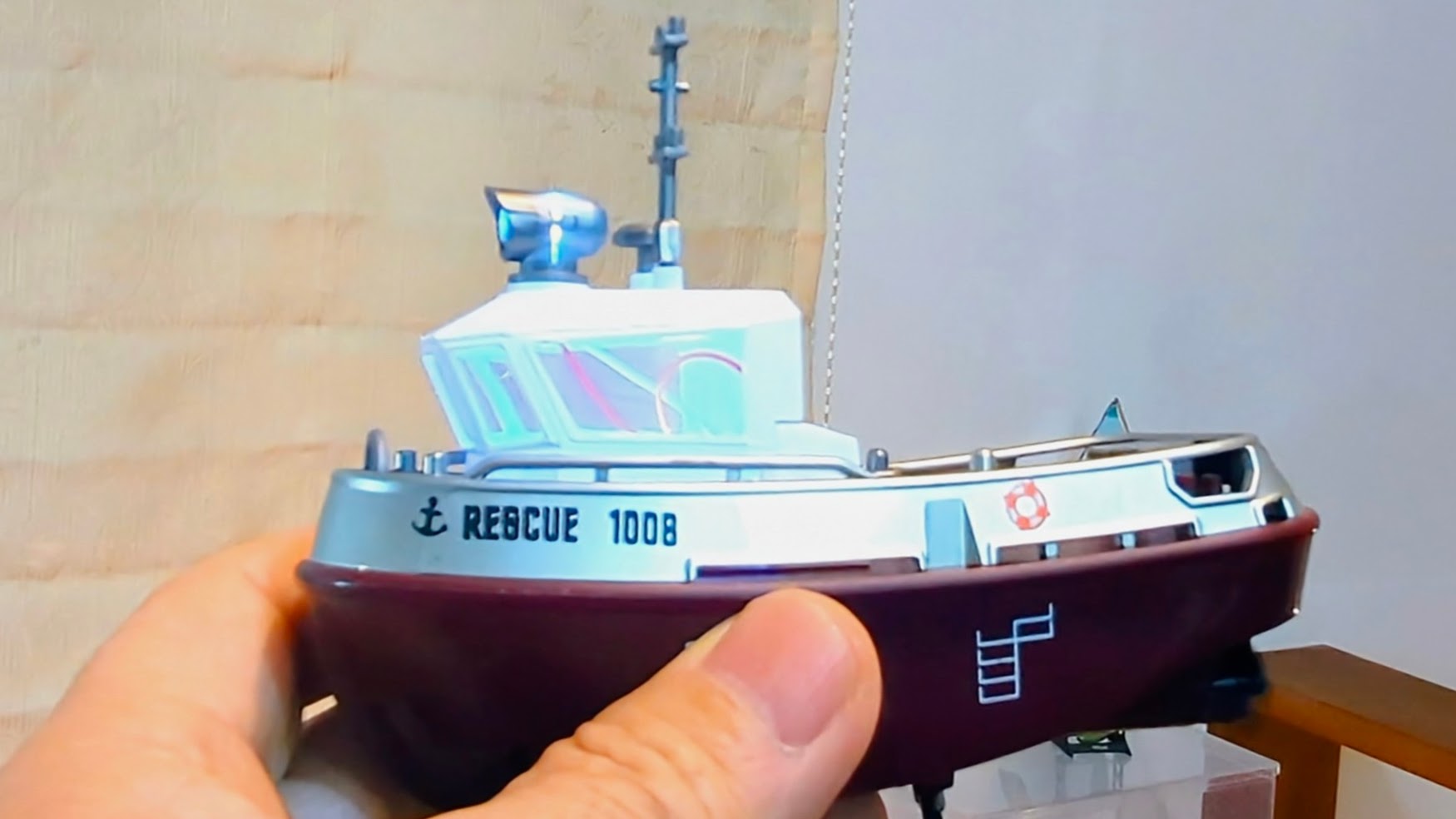 Damen Stan Tug 1606 1:72 230mm 9 RC Model Ship Kit DIY Model