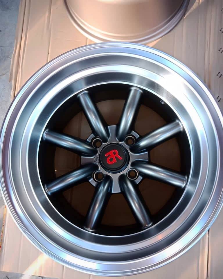 New improved Center Caps on all... - CarbonSignal Automotive