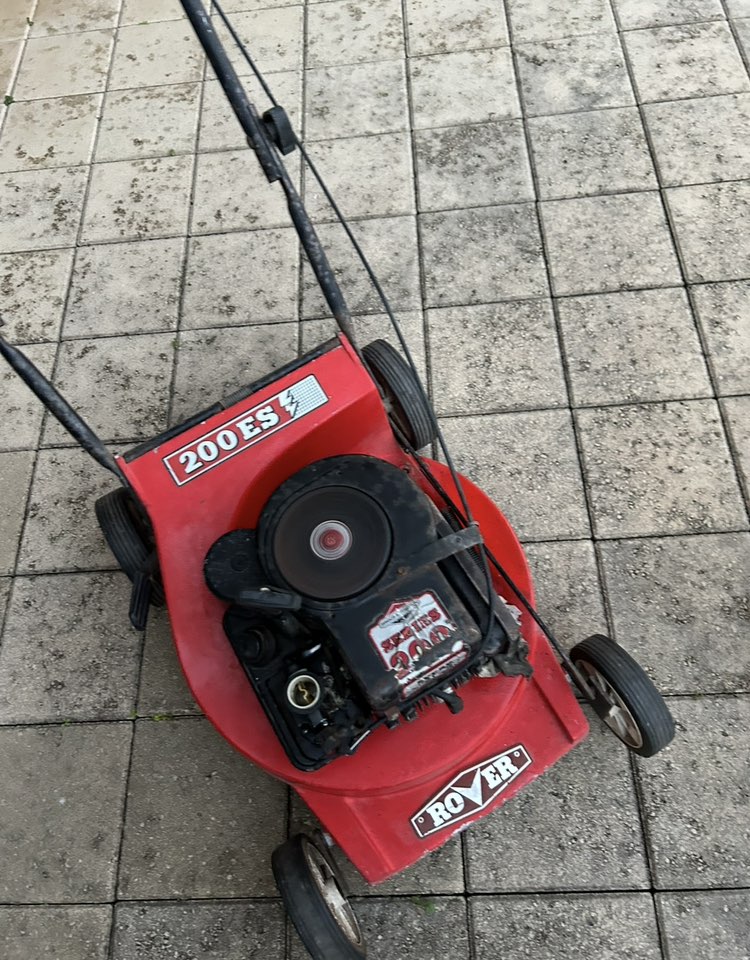 Lawnmower repairs and help | Hello all, I was given an old rover mower ...